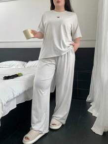 Dazy Plus 大码女式可爱卡通印花插肩袖宽松上衣和裤子睡衣套装、服装、秋装