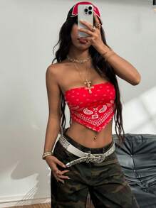 Coolane Top corto de flores y nueces para mujer con dobladillo de triángulo y sin tirantes, adecuado para atuendos de primavera y verano