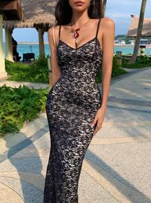 DAZY 性感蕾丝拼接迷你连衣裙，深V领收腰露背修身长裙，街头风Y2K长款连衣裙 - 黑色 - 查看 1