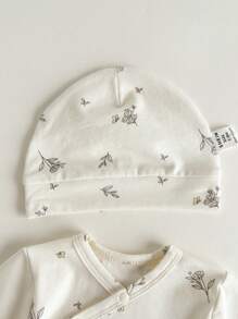 Loomiva Newborn Baby Girl 5pcs/Set Floral Print Soft Knit Long Sleeve Pullover Top, Elastic Waist Pants, Hat, Gloves, Bib Set