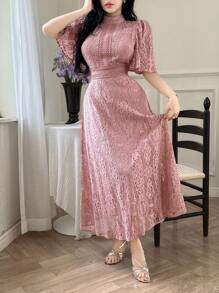 SHEIN 优雅蕾丝纯色孕妇派对礼服 - 粉色 - 查看 8