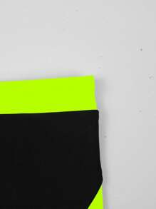 Manfinity Swimmode Men's Swimwear With Contrasting Color Splice, Fashionable Design Suitable For Summer, Hawaiian