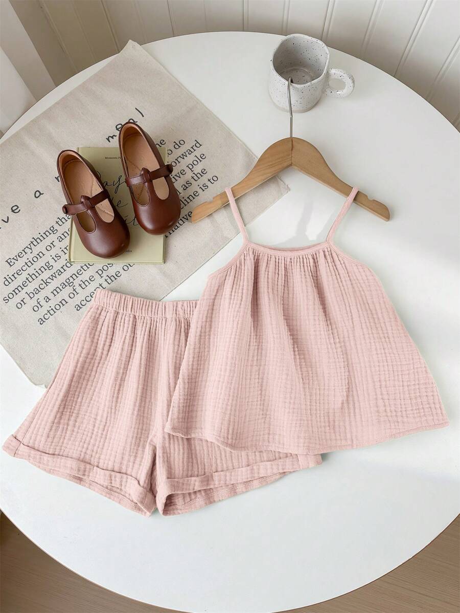 SHEIN LMoss Kids Summer Young Girl Minimalist Casual Spaghetti Strap Loose Tank Top & Fringed Hem Shorts 2Pcs Set - Pink - View 1