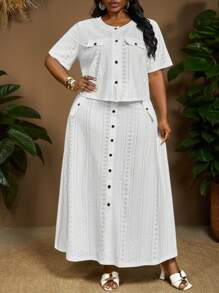 SHEIN CURVE+ Plus Size Women Holiday Openwork Jacquard Pocket Top & Long Skirt 2 Pieces Set, Curve Plus, Boho Vacation, Summer Outfits For Womenbeach Outfits For Woman/Beach Dress/Beach Vacation Outfits/Beach Essentials / Graduation/Tea Party Dress - White - View 4