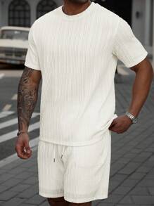Manfinity Homme Men Plus Size Casual Textured Short Sleeve T-Shirt Set