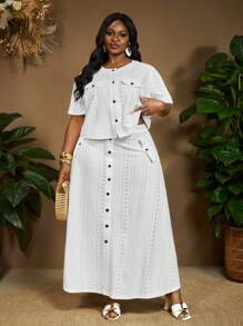 SHEIN CURVE+ Plus Size Women Holiday Openwork Jacquard Pocket Top & Long Skirt 2 Pieces Set, Curve Plus, Boho Vacation, Summer Outfits For Womenbeach Outfits For Woman/Beach Dress/Beach Vacation Outfits/Beach Essentials / Graduation/Tea Party Dress - White - View 7