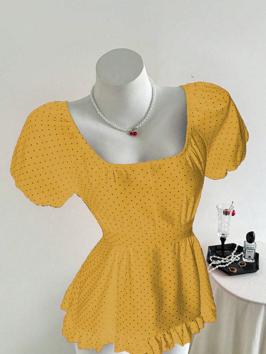SHEIN Unity Camisa casual de manga corta con cuello cuadrado, estampado de lunares y dobladillo de volantes - Amarillo - Ver 1