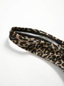 Manfinity KASUA Men's Fashionable Leopard Print Thong Swimwear, Suitable For Summer - Black - View 5