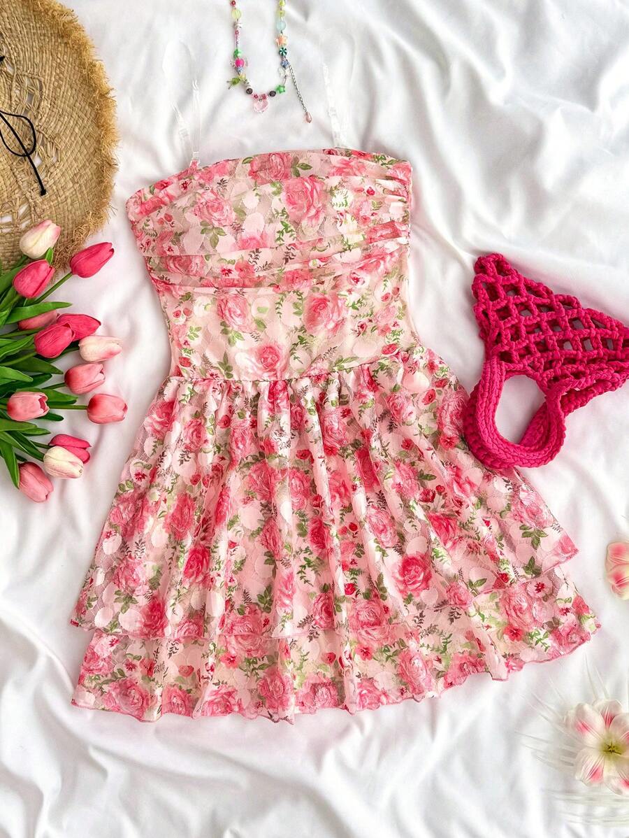 SHEIN Teengirl 红色碎花褶饰多层荷叶边下摆迷你连衣裙，配有可拆卸透明肩带，假日风格 - 紅色 - 查看 1