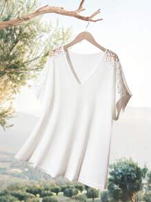 EMERY ROSE Plus Contrast Lace Batwing Sleeve Tee - White - View 1