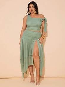 SHEIN BAE Taglie curvy donna, top asimmetrico nero senza spalline per l'estate, top in rete, gonna asimmetrica con orlo spaccato, vestito lungo, gonna in rete, set in rete, adatto per pendolarismo quotidiano, vacanza estiva, giovane e alla moda 2 pezzi, set sexy Y2K, set per vacanza al mare, 2 pezzi per laurea, set per compleanno, outfit per festa