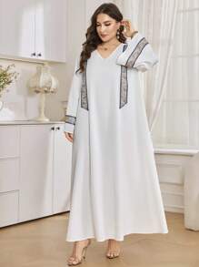 Al Najma Women's V-Neck Flare Sleeve Embroidered Lace Patchwork Loose Comfortable Elegant Plus Size Turkish & Arabian Dress, Modest Kaftan