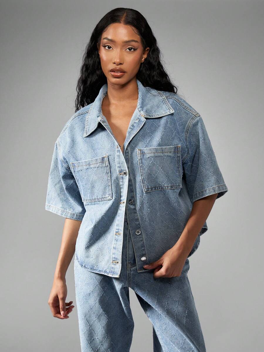 MISSGUIDED Oversized Diamond Quilted Denim Shirt Short Sleeve Button Down Top Spring Summer Fashion Casual Loose Fit Workwear Streetwear Utility Style - Blue - View 1