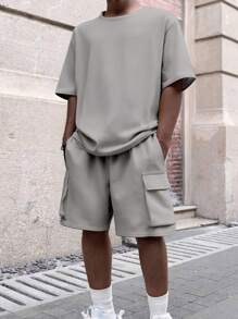 SHEIN Teen Boy Plain Color Short Sleeve T-Shirt And 3D Pocket Cargo Shorts 2 Pieces Set - Grey - View 7
