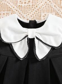 Souflis Souflis 女宝宝3D蝴蝶结水手领A字连衣裙。饰有3D蝴蝶结水手领，增添一丝可爱。A字廓形，优雅大方，适合各种场合，无论是散步、居家休闲，还是参加校园活动、派对聚会，都能展现宝宝的独特魅力。 - 黑與白 - 查看 5