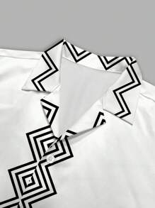 Manfinity RSRT Men's Geometric Print Front Button Casual Short Sleeve Shirt - Multicolor - View 7