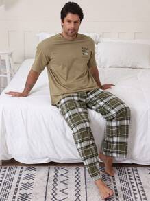DAZY Conjunto de ropa de estar en casa para hombres con camiseta estampada con letras de colores múltiples para el verano