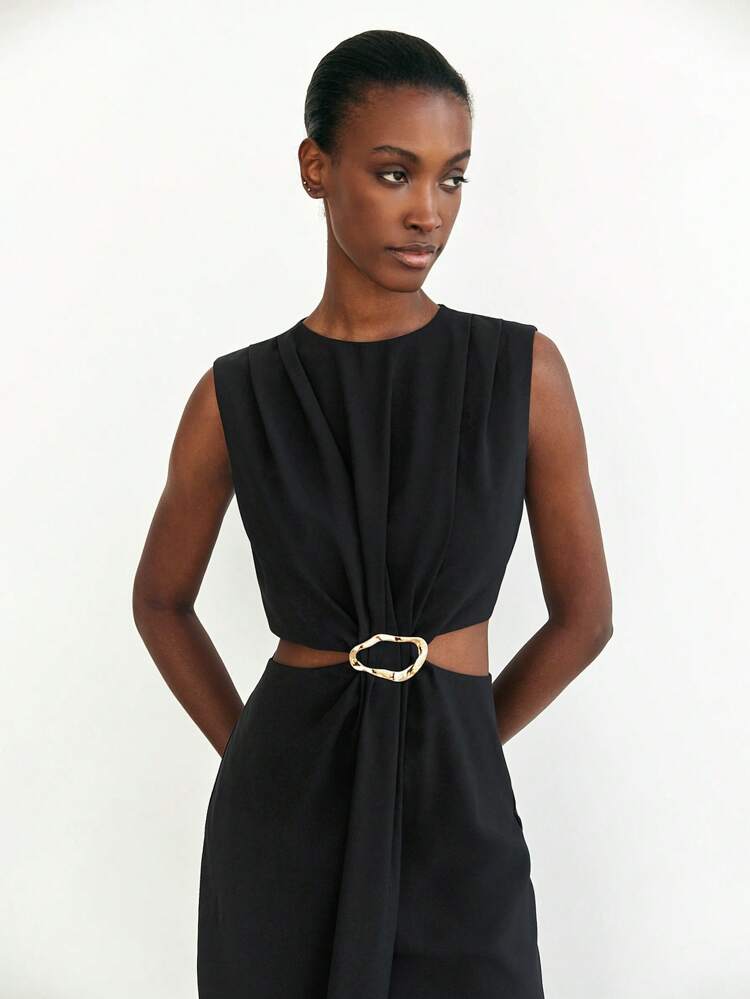 SHEIN Maija Black Sleeveless Round Neck Dress, Waist Hollow Design With Metal Decor, Fashionable Minimalist Elegant, Modern Urban Style Midi Dress For Women, Suitable For Parties And Festivals In Autumn/Winter, Halloween Party Outfit