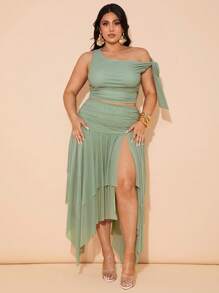 SHEIN BAE Taglie curvy donna, top asimmetrico nero senza spalline per l'estate, top in rete, gonna asimmetrica con orlo spaccato, vestito lungo, gonna in rete, set in rete, adatto per pendolarismo quotidiano, vacanza estiva, giovane e alla moda 2 pezzi, set sexy Y2K, set per vacanza al mare, 2 pezzi per laurea, set per compleanno, outfit per festa