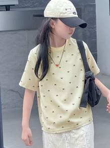 DAZY Mädchen Teenager Leoprint Rundhals T-Shirt mit Allover-Muster, Sommer, Schulanfangsmode