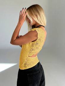 Aloruh Deep V Neck Lace Contrast Colour Backless Camisole, Minimalist And Fashionable, Suitable For Summer - Yellow - View 6