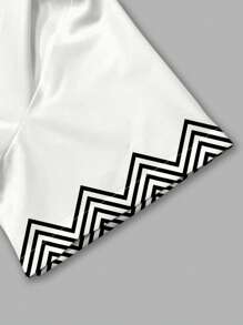 Manfinity RSRT Men's Geometric Print Front Button Casual Short Sleeve Shirt - Multicolor - View 5