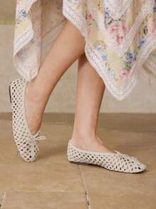 MOTF PREMIUM WOMEN'S WOVEN BOW DECOR WHITE FLATS FOR CHRISTMAS SPRING SHOES - White - View 2