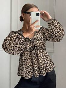 SHEIN Frenchy 女式豹纹扭纹V领长袖休闲衬衫 - 彩色 - 查看 1