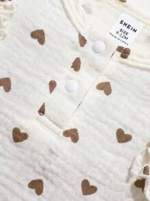 Bộ đồ liền thân màu mơ cho bé gái có họa tiết trái tim, vải dệt có mũ hoa dễ thương, thiết kế đa năng và thanh lịch - Màu be - Xem 6