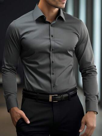 Manfinity Mode Chemise décontractée à manches longues et à boutonnage devant de couleur unie pour hommes