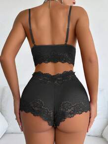SHEIN 珍珠链装饰性感蕾丝吊带背心和短裤睡衣套装 - 黑色 - 查看 2
