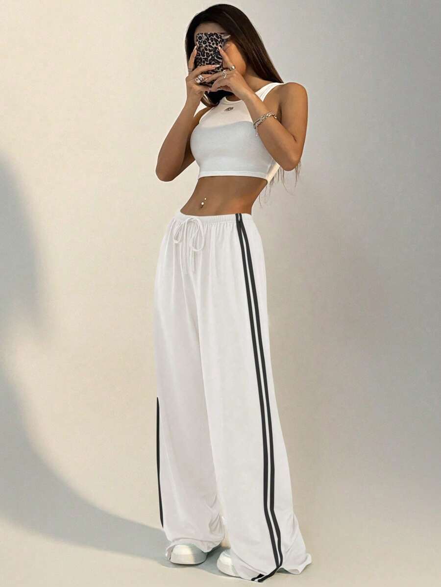 StreetHx 女士时尚抽绳直筒休闲运动裤，适合夏季、毕业典礼、教师节、秋季返校季等场合穿着。 - 白色 - 查看 1