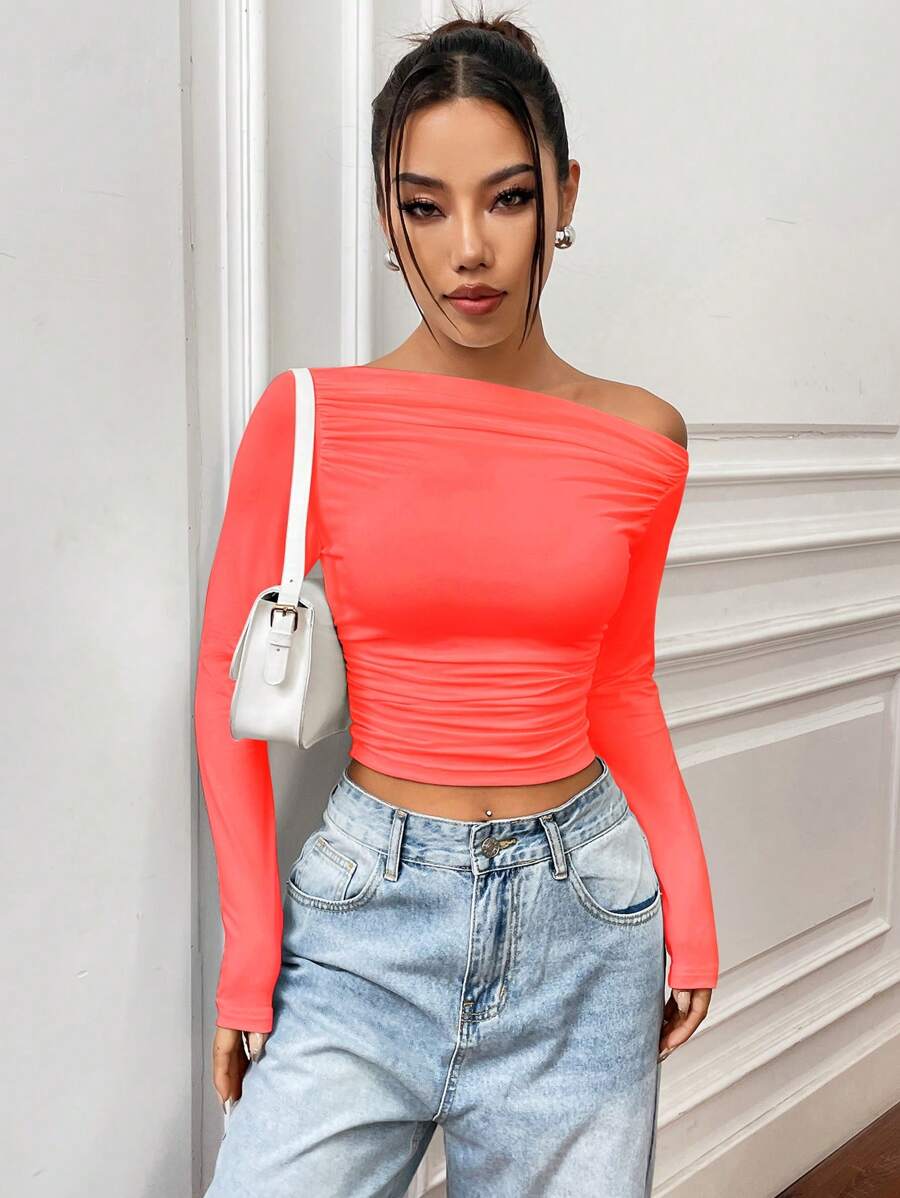 SHEIN Unity Fashionable Solid Color Asymmetric Collar Shirred Hem Fitted Cropped T-Shirt - Coral Pink - View 1