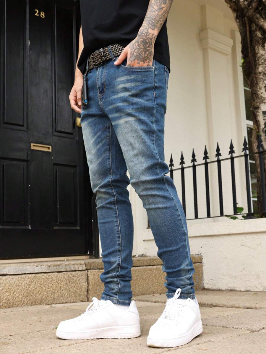 Manfinity Homme Men's Camouflage Denim Jeans, Fashionable For Summer - Medium Wash - View 1