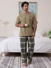 DAZY Conjunto de ropa de estar en casa para hombres con camiseta estampada con letras de colores múltiples para el verano