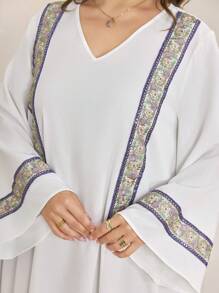 Al Najma Women's V-Neck Flare Sleeve Embroidered Lace Patchwork Loose Comfortable Elegant Plus Size Turkish & Arabian Dress, Modest Kaftan