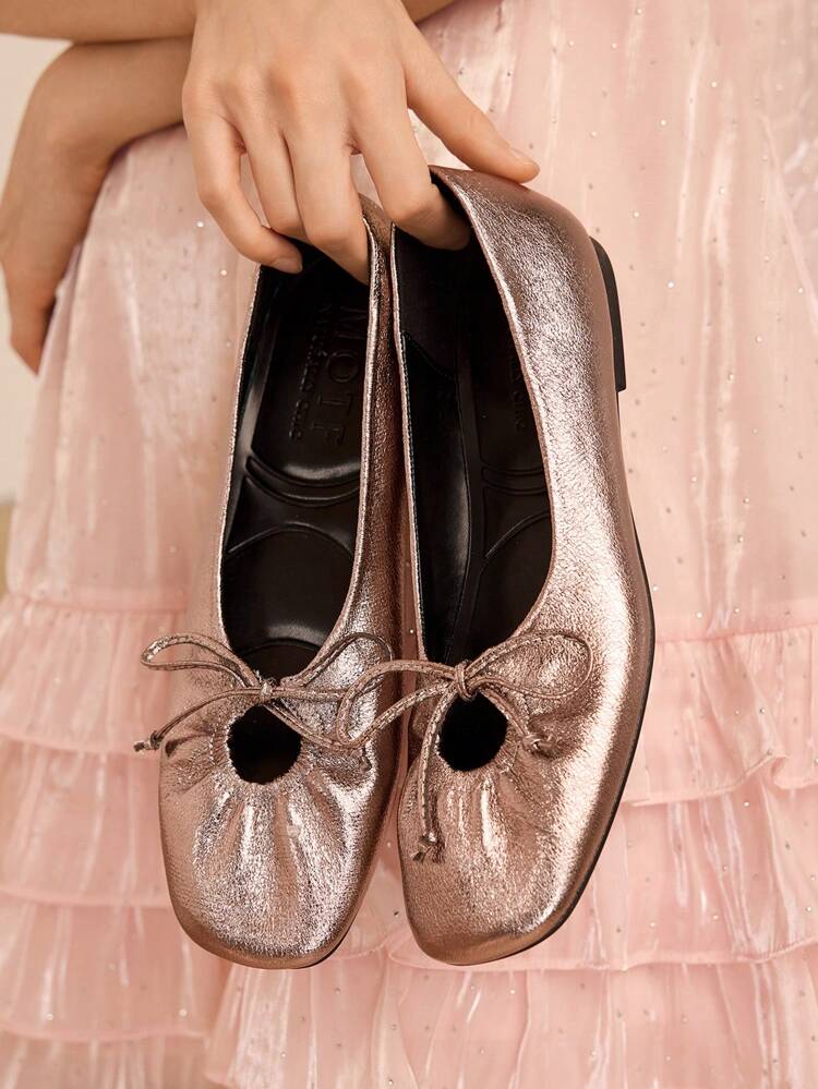 Chaussures plates Mary Jane à nœud ajouré