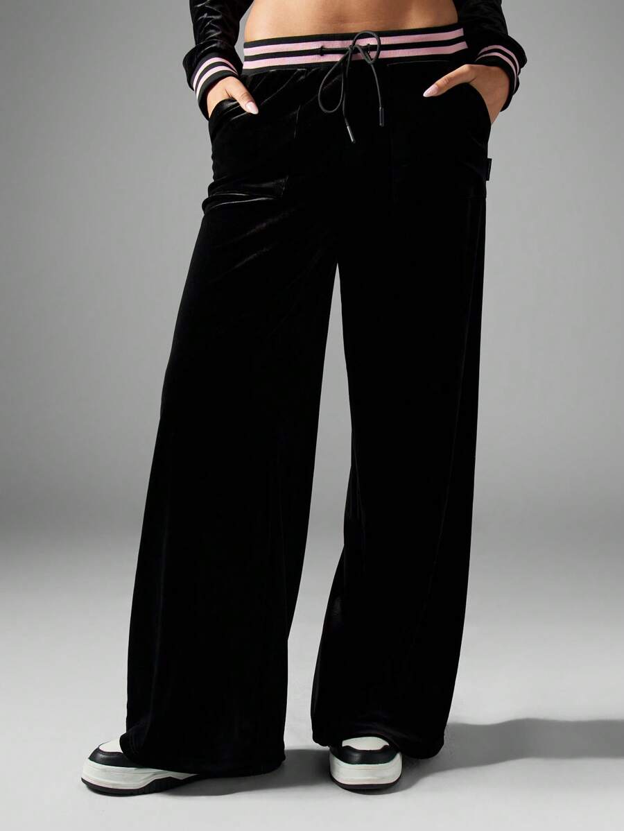 Missguided x Playboy 天鹅绒阔腿慢跑裤罗纹腰带抽绳家居服运动裤水钻兔子细节休闲家居运动裤