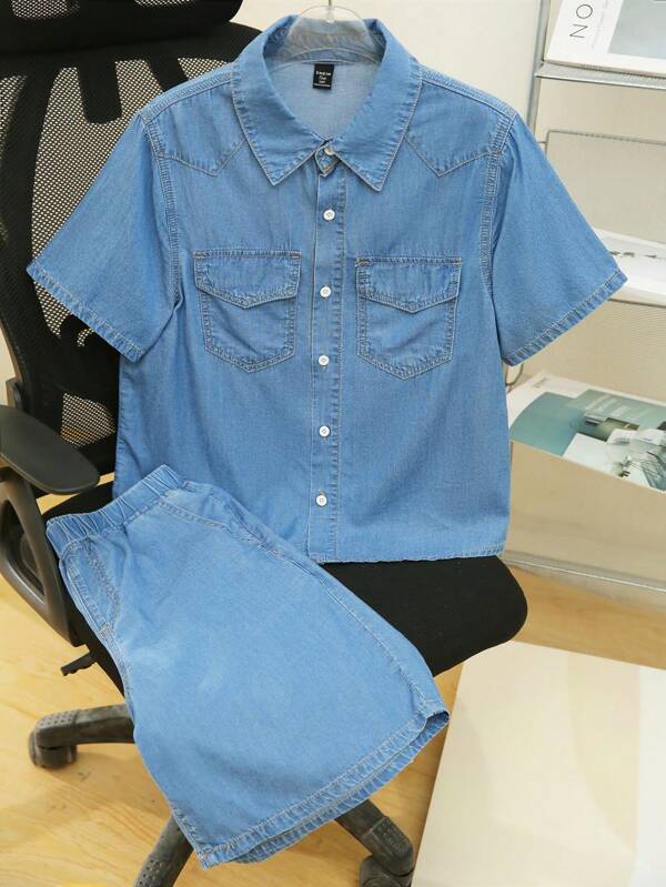 SHEIN 2 Stücke Teenager Jungen Mode Lässig Vintage Set bestehend aus blauer Kurzarm Hemd mit Kragen, Denim Jacke und weiten, bequemen, atmungsaktiven Denim Shorts für Kinderbekleidung, Kostüm für Jungen für Alltag, Sommer und Frühling, Festival und Strandoutfits