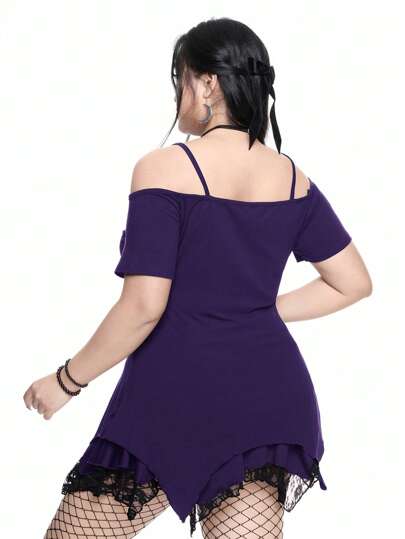 Goth Camiseta asimétrica de hombro con encaje de contraste, talla grande, con estampado de gato misterioso, estrella y esqueleto, estilo gótico para uso en playa, conciertos, festivales rave y streetwear de verano