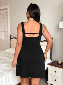 SHEIN EZwear Plus Size Women's Solid Color Open Back Sleeveless Summer Dress,Graduation Dress - Black - View 2