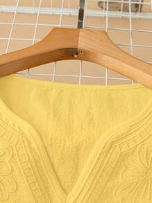 GlowEve Women V-Neck Embroidered White Short Sleeve Blouse