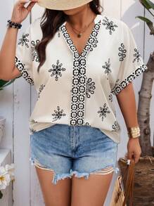 SHEIN Clasi Plus Size Circular Print Notched Neck Casual Vacation Short Sleeve Shirt - Multicolor - View 1