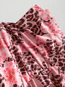 EgrlEra 2 件豹纹花卉印花 V 领露背吊带短款上衣和荷叶边不对称下摆迷你裙套装，性感时尚的设计，适合春夏季休闲、度假和派对场合