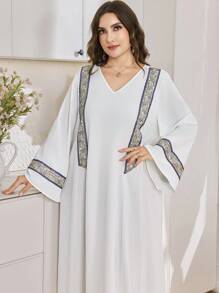 Al Najma Women's V-Neck Flare Sleeve Embroidered Lace Patchwork Loose Comfortable Elegant Plus Size Turkish & Arabian Dress, Modest Kaftan