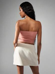 MISSGUIDED Strapless Bandeau Crop Top With Pearl Button Detail Summer Beach Club Party Elegant Ruched Tube Top Festival Concert Dance Wear - Dusty Pink - View 2