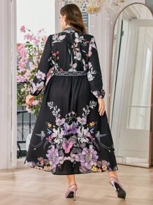 Modelyn 大码时尚浪漫花卉图案 A 字型束腰连衣裙 - 黑色 - 查看 2