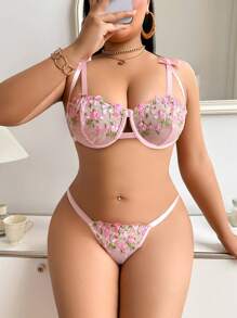 SHEIN Set de 2 sujetadores con aros y bordados de talla grande y sexy