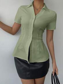 Siren Gaze Áo sơ mi nữ màu trơn thanh lịch, xếp ly cài nút, áo sơ mi trắng, trang phục công sở thường ngày cho nữ, áo sơ mi công sở Siren, áo sơ mi ngày lễ tình nhân, áo sơ mi cổ trắng - màu xanh lá - Xem 6
