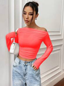 SHEIN Unity Fashionable Solid Color Asymmetric Collar Shirred Hem Fitted Cropped T-Shirt - Coral Pink - View 3